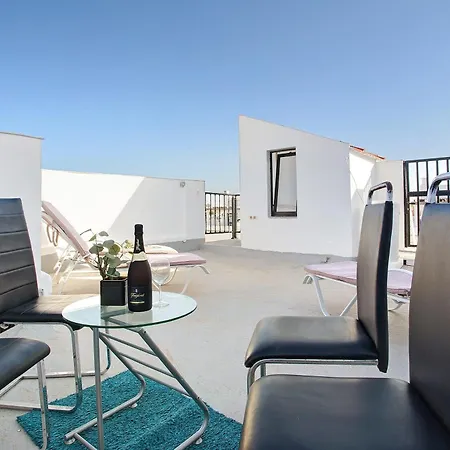 Holiday home Casa Del Sol Rosa